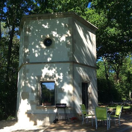 Hexagonal Tower For 2 With Shared Pool Villa Semur-en-Auxois Luaran gambar